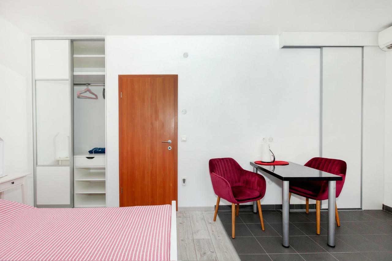 Studio Apartment Toma Сплит Экстерьер фото